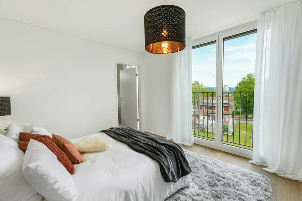 Attikawohnung mit viel Privatsphäre, Blick ins Grüne und 97 m² Terrasse - Bild 3