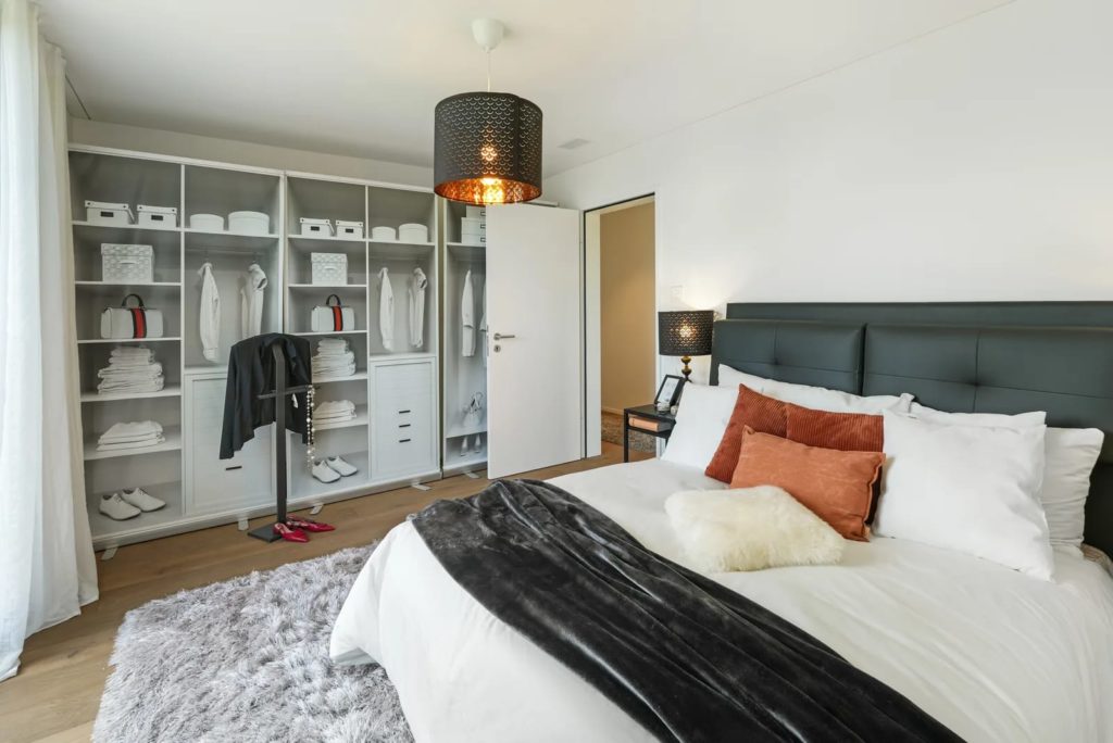 Attikawohnung mit viel Privatsphäre, Blick ins Grüne und 97 m² Terrasse - Bild 5