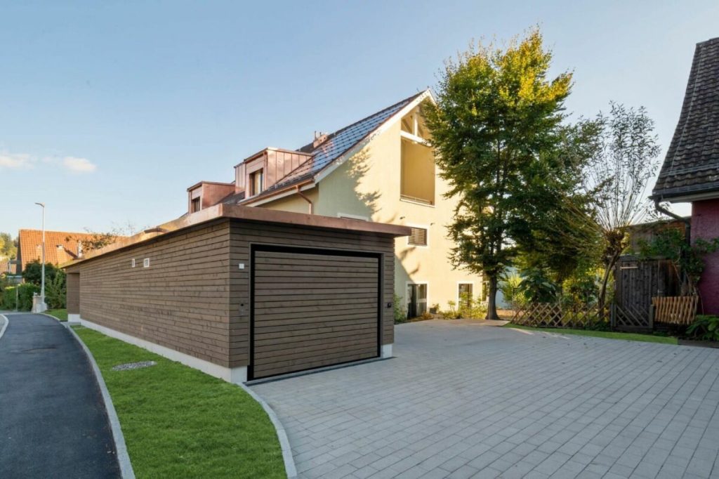 Maisonette-Dachwohnung mit Seesicht - Wohnen über den Dächern von Männedorf - Bild 11