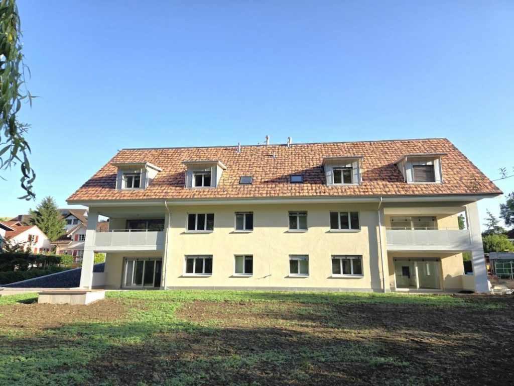 Zu verkaufen 3½ Zi.-Whg., an der Maugwilerstrasse 40 in 9552 Maugwil bei Bronschhofen /103 m2 Wohnfläche, naturverbundene Lage  /Steuerfuss 9500 Wil ! - Bild 1