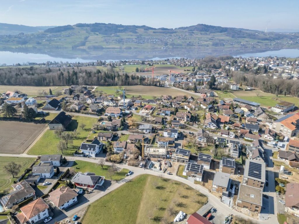 DAS LETZTE FREIE HAUS IM QUARTIER VIVA VERDE: Doppeleinfamilienhaus M1 - Bild 6