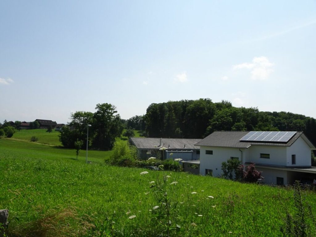 Bestens besonntes Bauland an unverbaubarer Lage - Bild 1