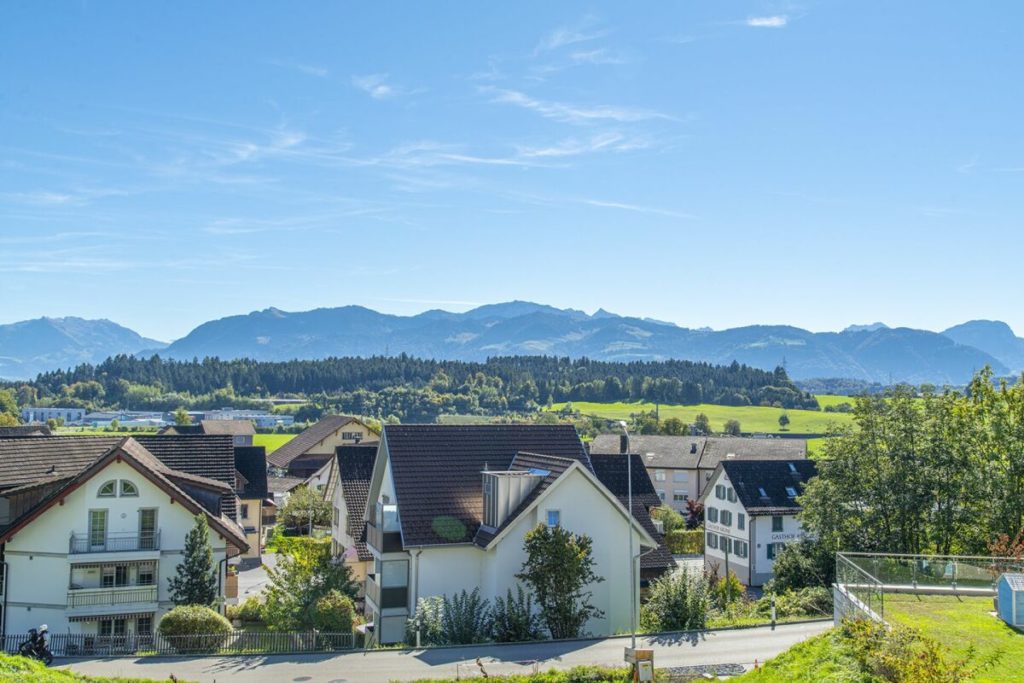 Neubauprojekt Wohnen-Frohburg, Neuhaus SG - Aussicht Richtung Süden