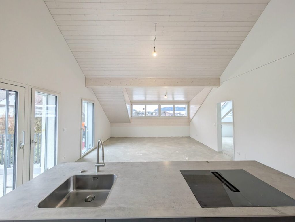 Viel Platz zum Leben - drinnen wie draussen - Bild 11