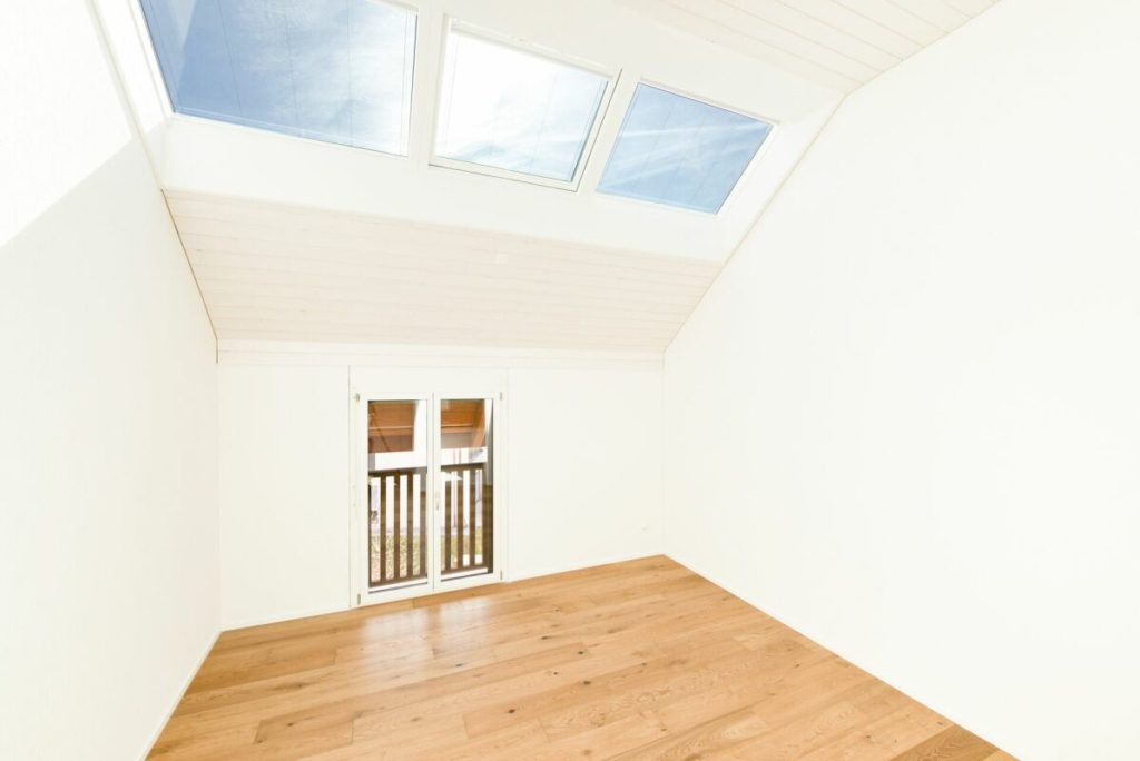 201 3.5 Dachwohnung - Bild 6