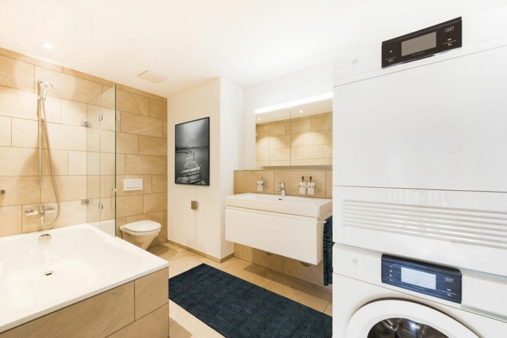 Neubauwohnung mit grosser Terrasse - grosser Badebereich Whg. 101