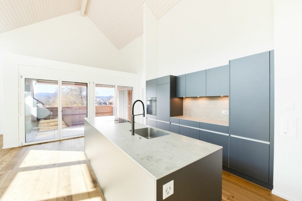 202 4.5 Dachwohnung - Bild 2