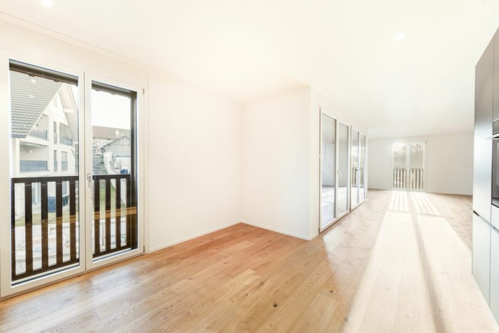Neubauwohnung: ab sofort bezugsbereit - Sicht aus Küche, Whg. 102