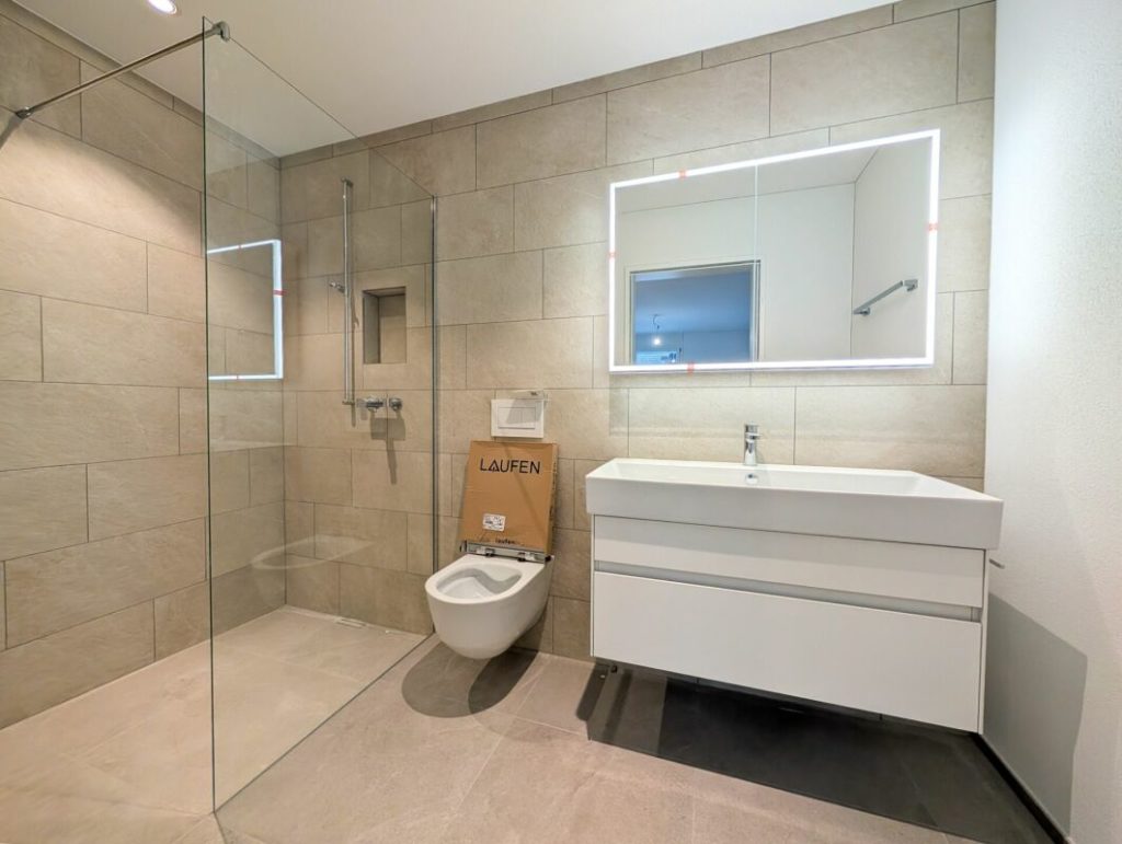 Viel Platz zum Leben - drinnen wie draussen - Bild 3