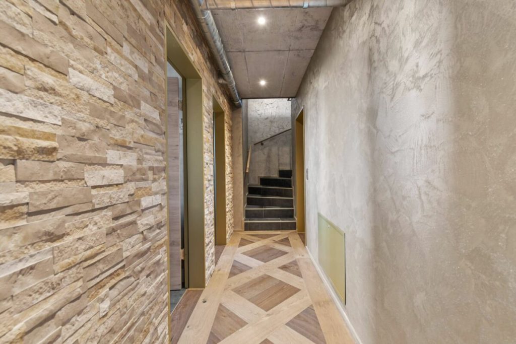 Auftiergarten: Gartenwohnen mit Seeblick - Korridor