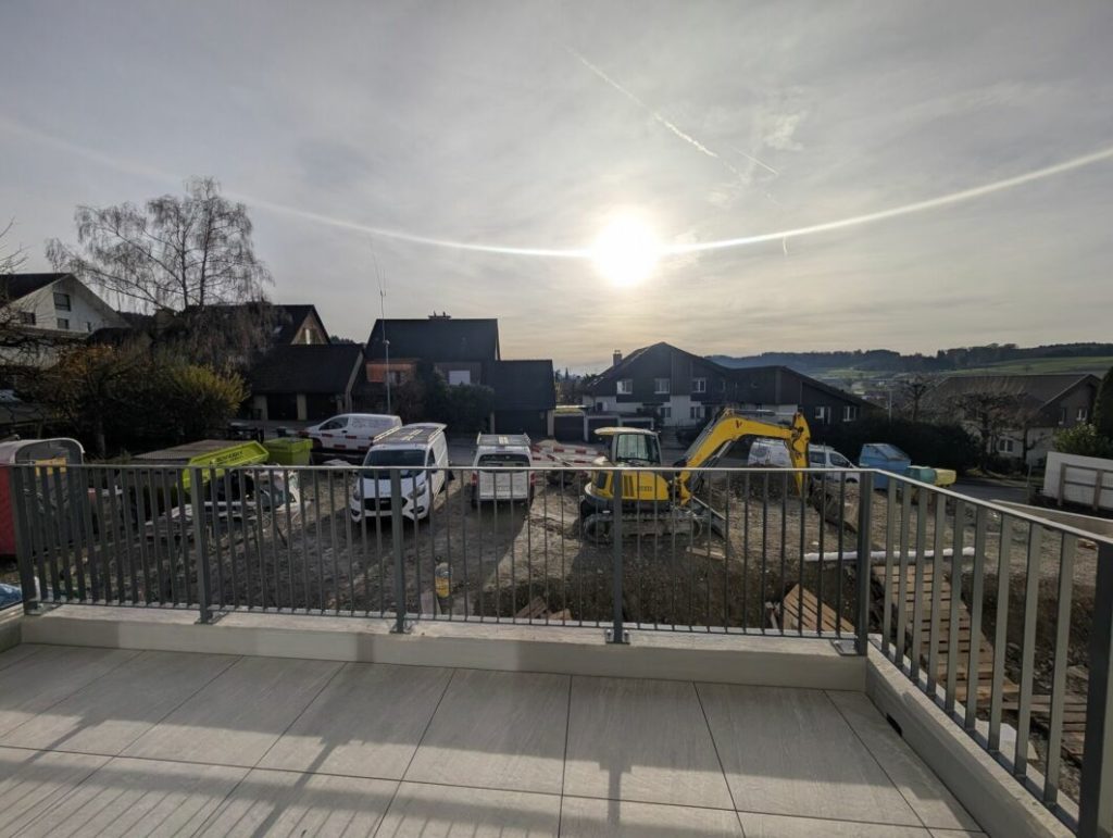 Viel Platz zum Leben - drinnen wie draussen - Bild 6