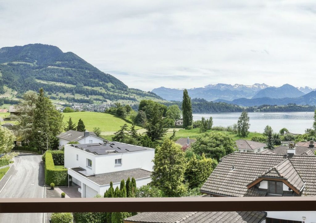 Grosszügige Loftwohnung mit Seesicht - Bild 1