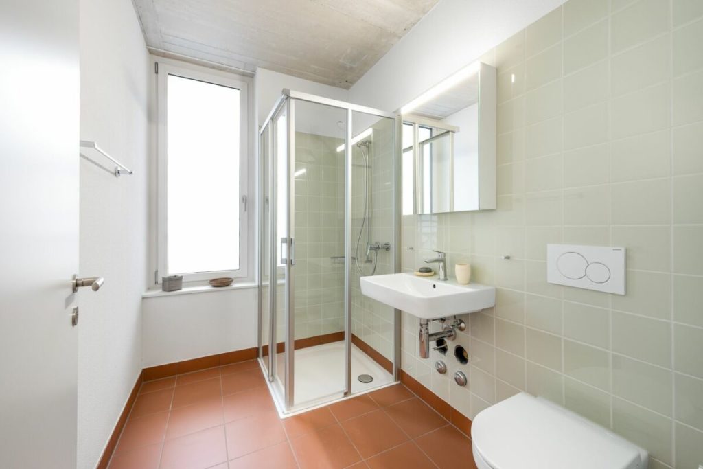 Einzigartige Loftwohnung mit Bogenfenster und Dachterrasse - Bild 8