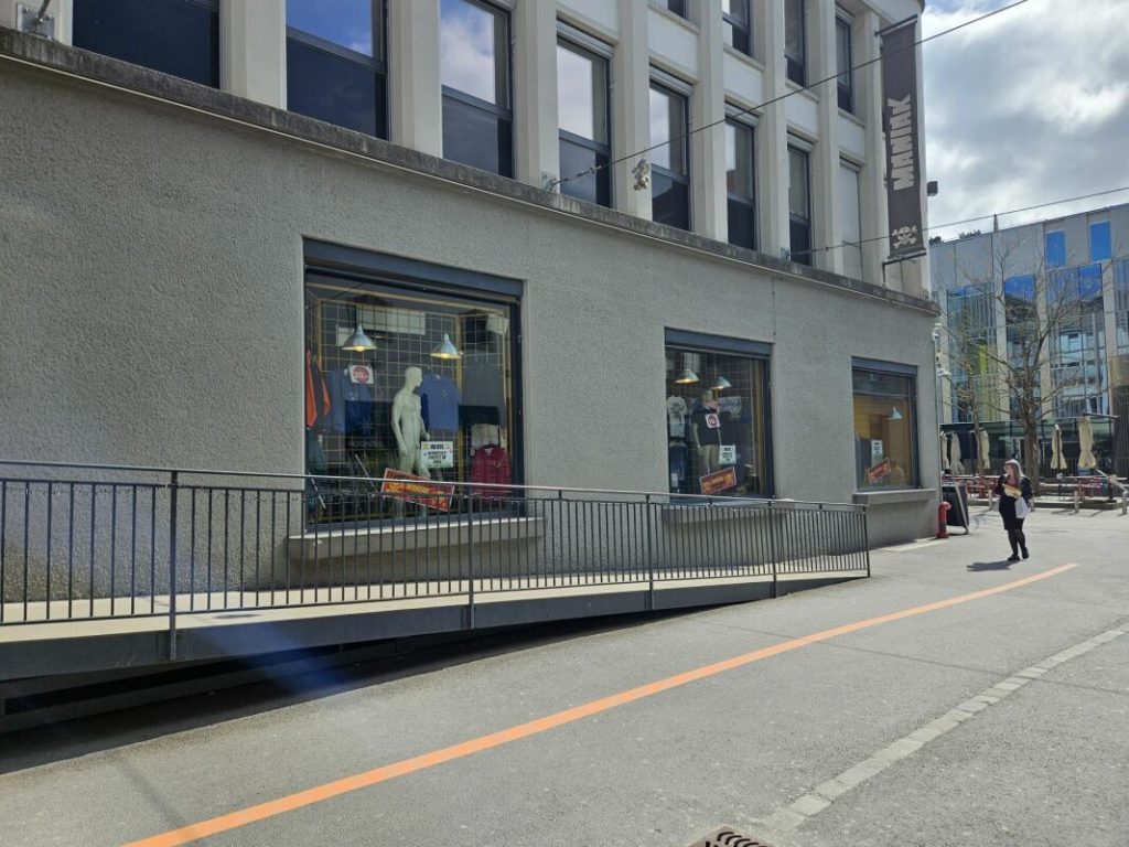 Fläche für Pop-Up, 1'060 m², Stadtzentrum, hohe Passantenfrequenz - Bild 10