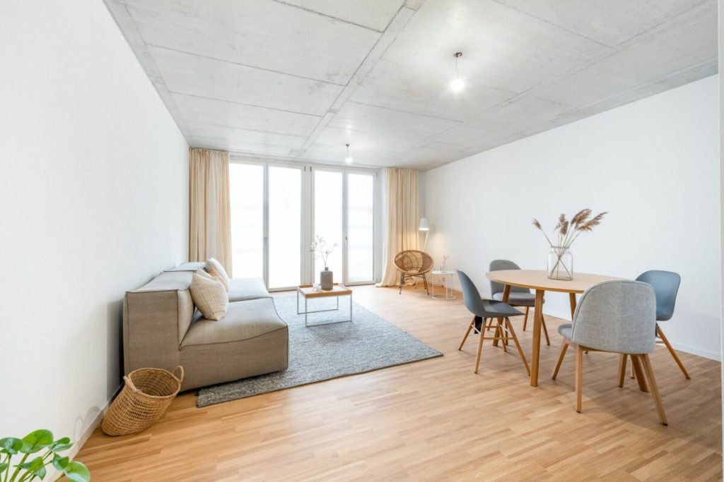 Einzigartige Loftwohnung mit Bogenfenster und Dachterrasse - Bild 7
