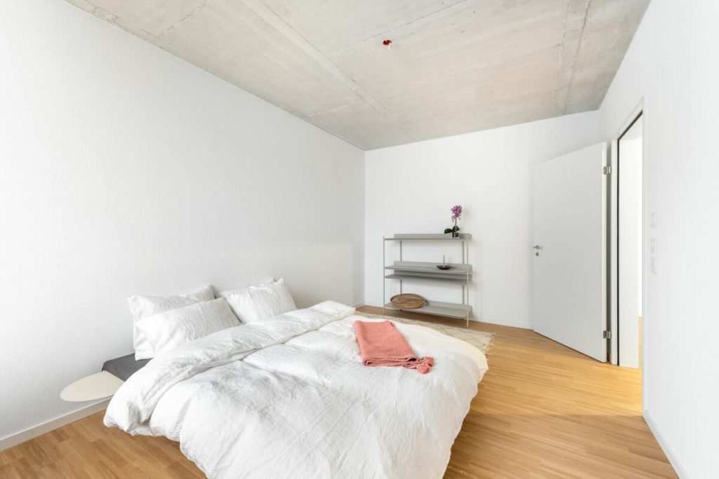 Einzigartige Loftwohnung mit Bogenfenster und Dachterrasse - Bild 5