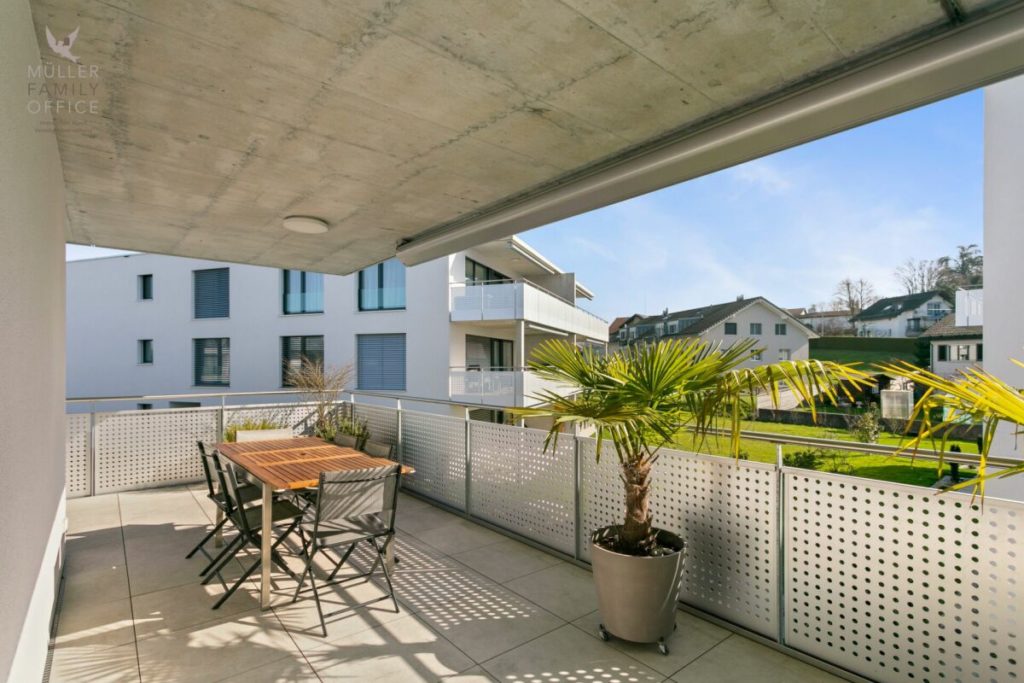 Neuwertige 5 1/2 Zimmer-Minergie-Wohnung mit grossem Balkon und hochwertigem Ausbau - Bild 6