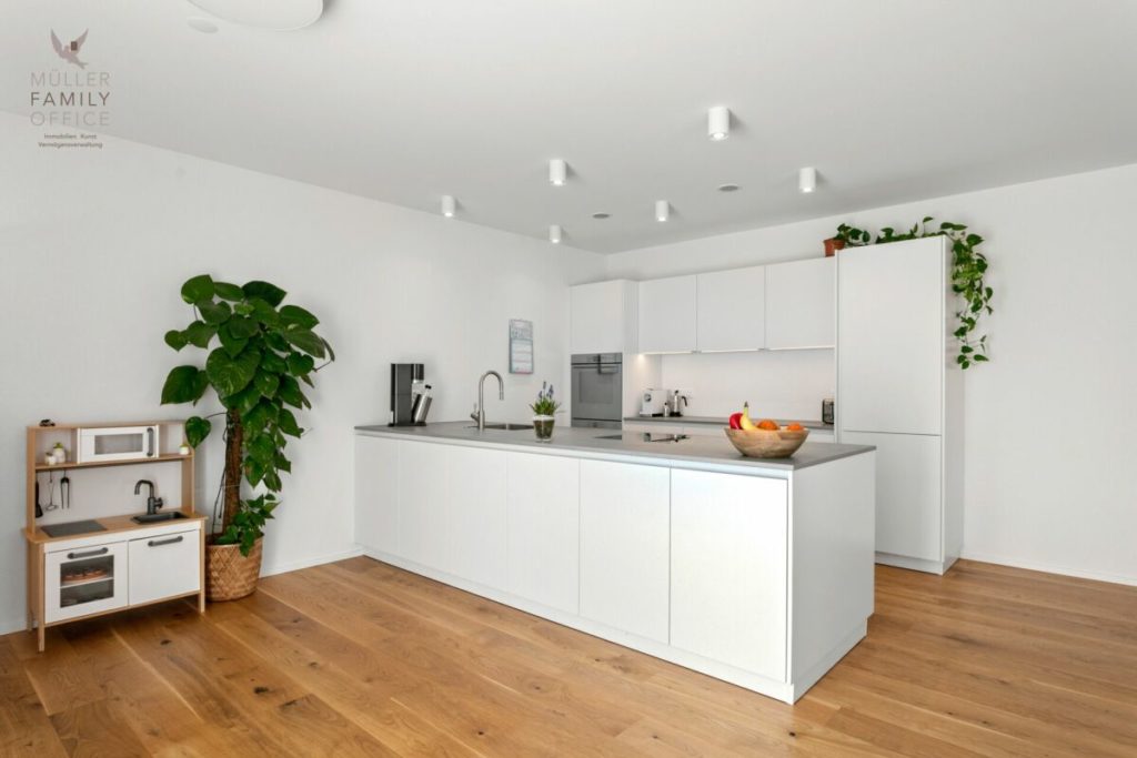 Neuwertige 5 1/2 Zimmer-Minergie-Wohnung mit grossem Balkon und hochwertigem Ausbau - Bild 7