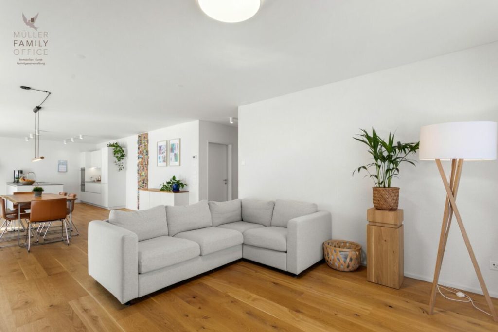 Neuwertige 5 1/2 Zimmer-Minergie-Wohnung mit grossem Balkon und hochwertigem Ausbau - Bild 9