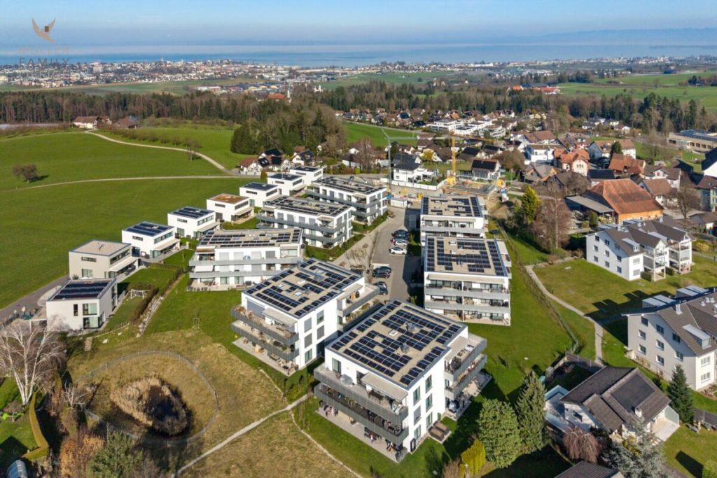 Neuwertige 5 1/2 Zimmer-Minergie-Wohnung mit grossem Balkon und hochwertigem Ausbau - Bild 4