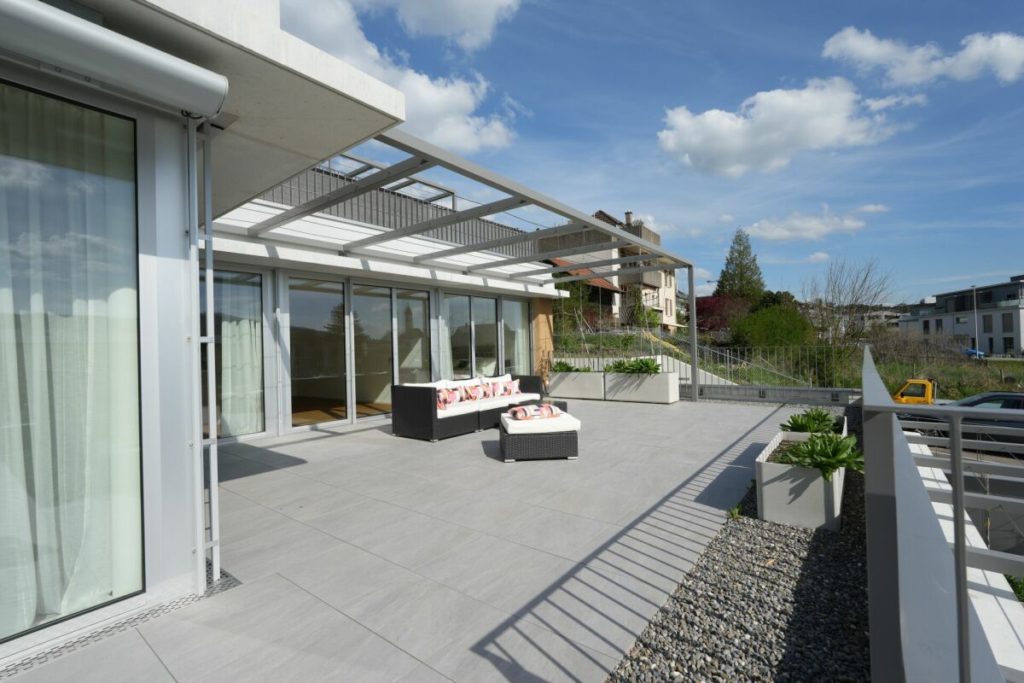 Escalera Seengen - Smart Wohnen. Letzte Terrassenwohnung - jetzt besichtigen! - Bild 1