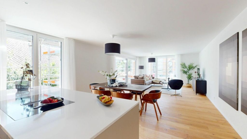 Moderne 3.5-Zimmer-Wohnung mit Balkon in Dulliken - Bild 1