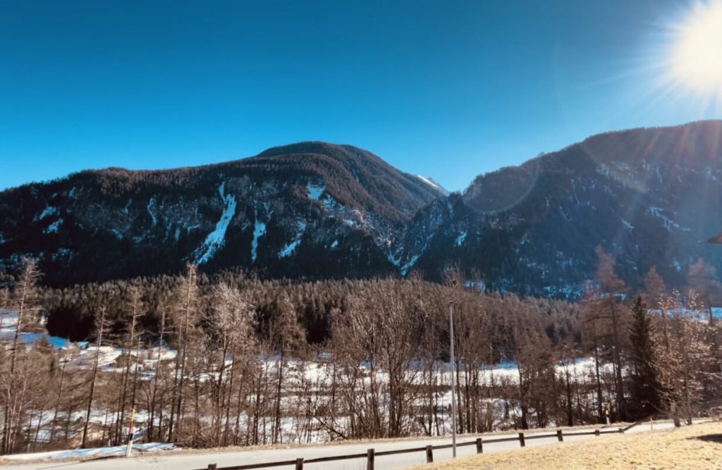 Sonnig, ruhig und ein unverbaubares Panorama - Bild 2